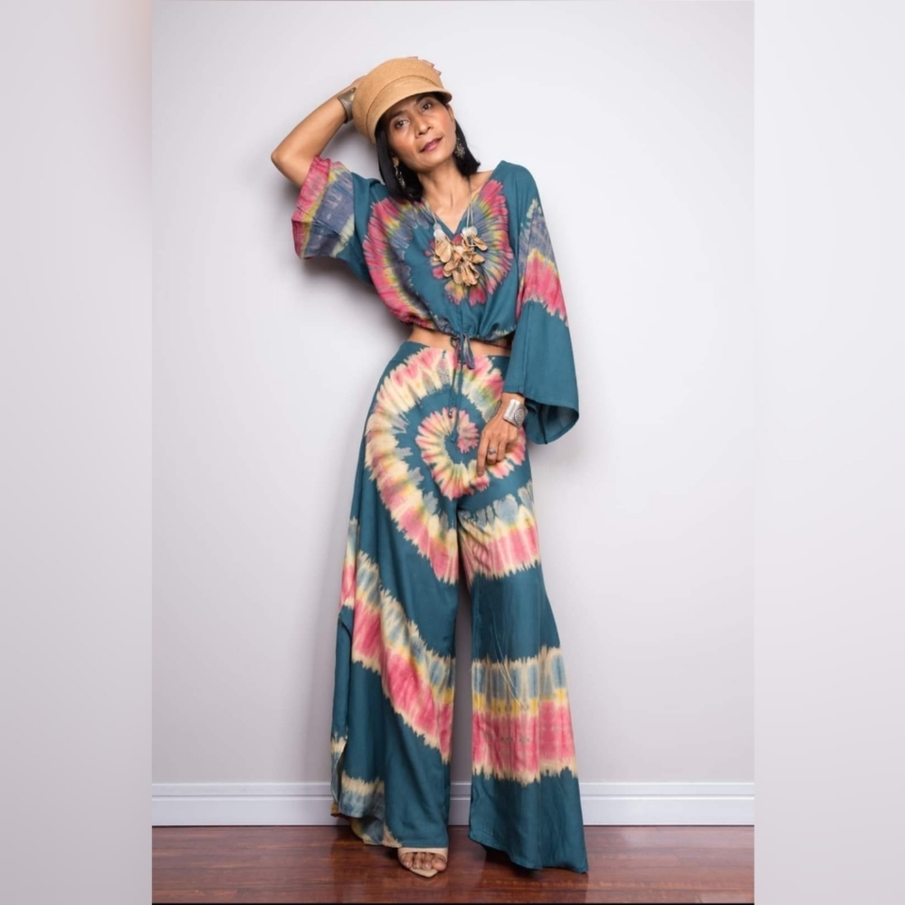 2 piece tie dye wide leg pants and top